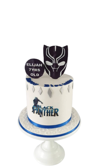 Black panther cake